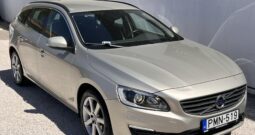 VOLVO V60 2.0 D [D4] Momentum Geartronic Magyarországi!!! 106.000Km!!! Vezetett szervizkönyv!!!