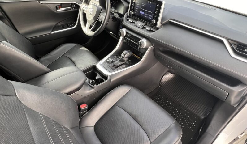 TOYOTA RAV 4 Rav4 2.5 Hybrid Executive AWD e-CVT Magyarországi!!! Első tulajdonos!!! 66.000Km!!! full