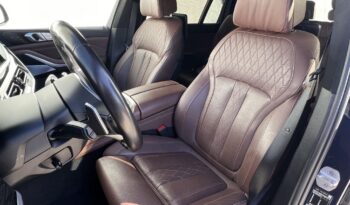 BMW X7 M50i (Automata) Vezetett szervizkönyv!!! 82.000Km!!! Sérülésmentes!!! Full-Full!!! full