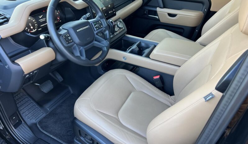 LAND ROVER DEFENDER 90 D300 X-Dynamic HSE (Automata) 16.000km Magyarországi SZALONÁLLAPOT!!! full