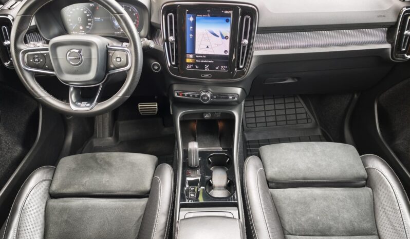 VOLVO XC40 2.0 [T4] R-Design AWD Geartronic MAGYARORSZÁGI – ÚJSZERŰ ÁLLAPOTBAN!! full