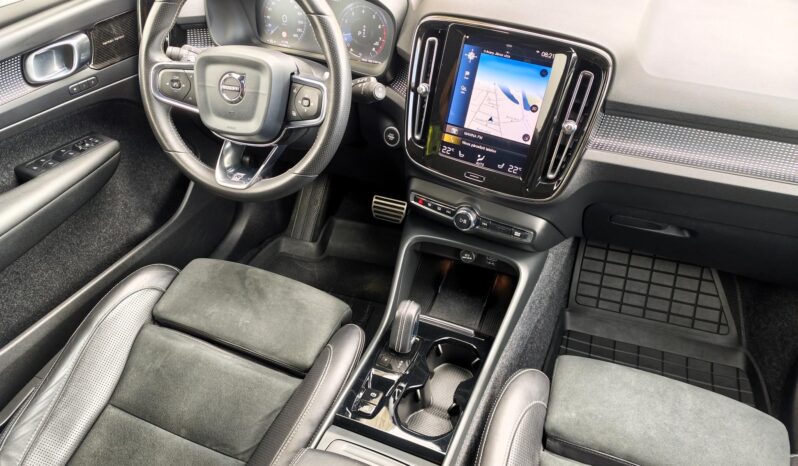 VOLVO XC40 2.0 [T4] R-Design AWD Geartronic MAGYARORSZÁGI – ÚJSZERŰ ÁLLAPOTBAN!! full