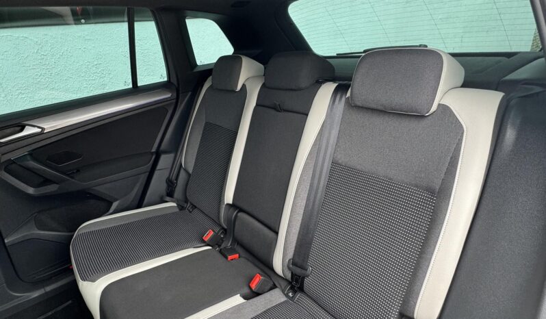 VOLKSWAGEN TIGUAN Allspace 2.0 TDI SCR Highline 4Motion DSG Offroad!!! Vezetett szervizkönyv!!! Sérülésmentes!!! Frissen szervizelve!!! full