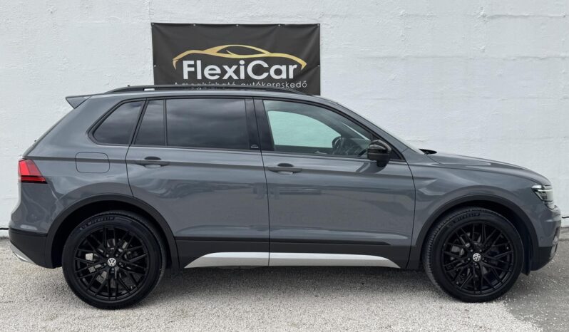 VOLKSWAGEN TIGUAN Allspace 2.0 TDI SCR Highline 4Motion DSG Offroad!!! Vezetett szervizkönyv!!! Sérülésmentes!!! Frissen szervizelve!!! full