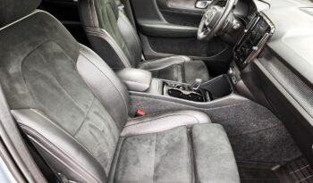 VOLVO XC40 2.0 [T4] R-Design AWD Geartronic MAGYARORSZÁGI – ÚJSZERŰ ÁLLAPOTBAN!! full