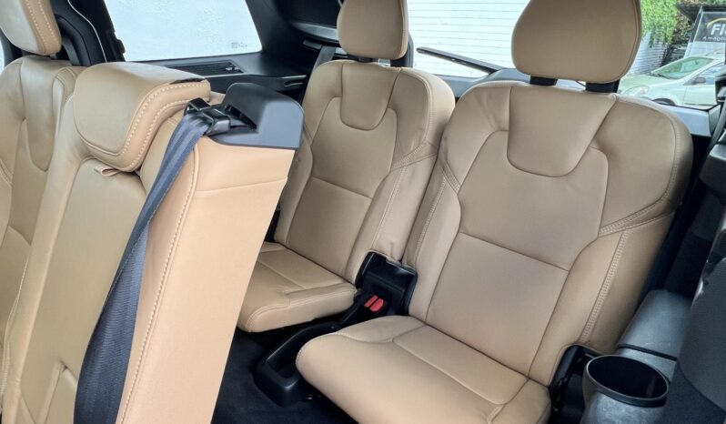 VOLVO XC90 2.0 [B5] MHEV Ultimate Bright Geartronic (7 személyes ) Magyarországi!!! Áfá-s!!! 7-személyes!!! Panorámatető!!! Garanciális 2027.04.-hó full