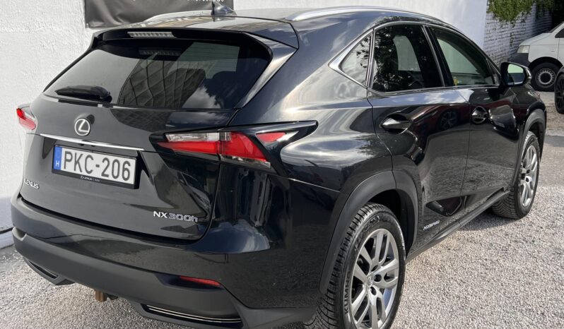 LEXUS NX 300h Prestiege CVT Magyarországi!!! Vezetett szervizkönyv!!! 103.000Km!!! full
