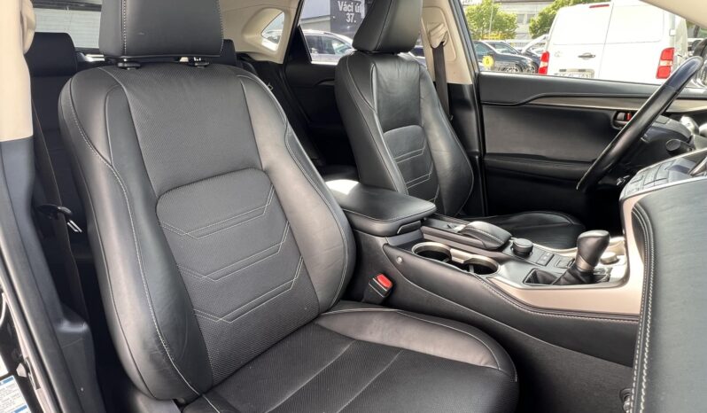 LEXUS NX 300h Prestiege CVT Magyarországi!!! Vezetett szervizkönyv!!! 103.000Km!!! full