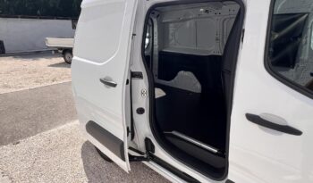 TOYOTA PROACE City 1.5 D Comfort Smart Cargo L2H1 3 személyes! Hosszú kivitel! Újszerű állapot! Nincs plussz áfa!!! full