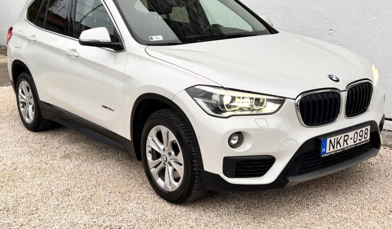 BMW X1 xDrive20d Advantage (Automata) Magyarországi!!!! Sérülésmentes!!! full