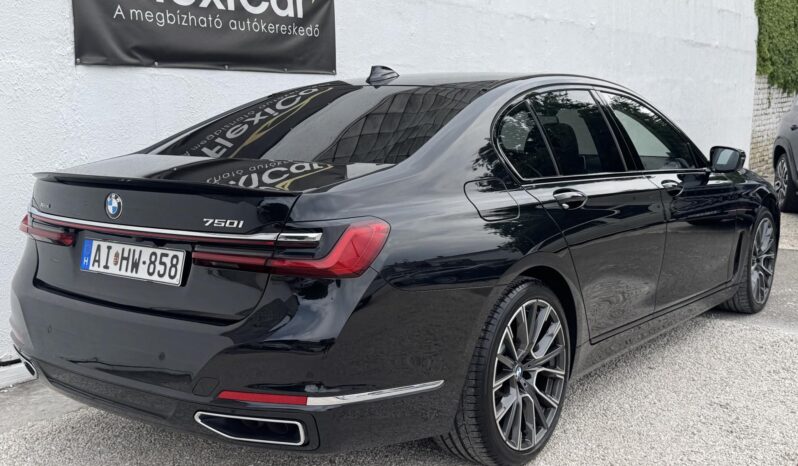 BMW 750i xDrive (Automata) Végig vezetett szervizkönyv!!! Gyönyörű állapot!!! full