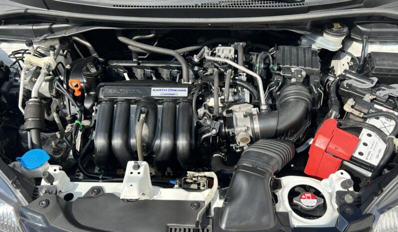 HONDA JAZZ 1.3 Elegance Magyarországi! Digit. klíma. kulcs nélküli indítás. könnyűfém felnik!!! full