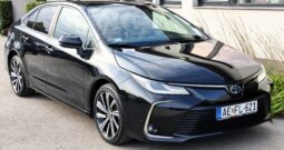 TOYOTA COROLLA 1.8 Hybrid Comfort Style Tech e-CVT Navi – Magyarországi – 55.000 Km – Garanciális – Újszerű!!!
