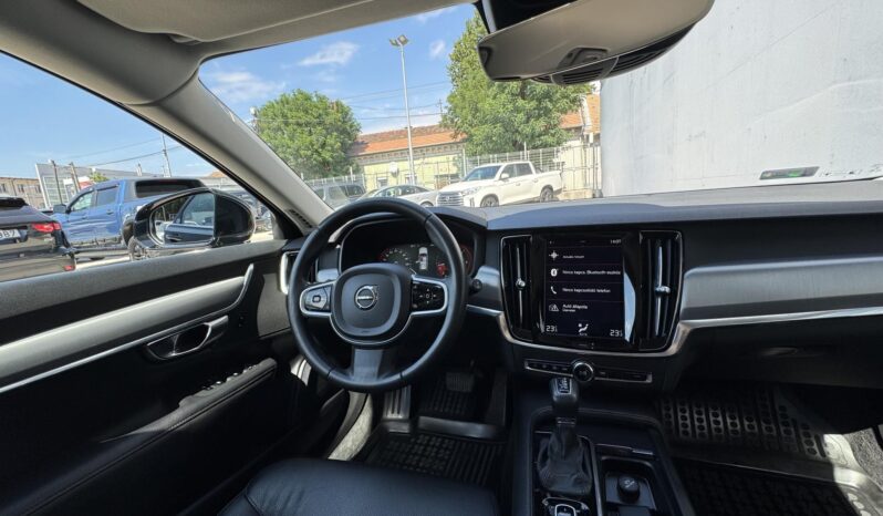 VOLVO V90 2.0 D [D4] Momentum Vezérlés és váltóolaj cserélve!!! Gyönyörű állapot!!! Momentum Pro!!! full