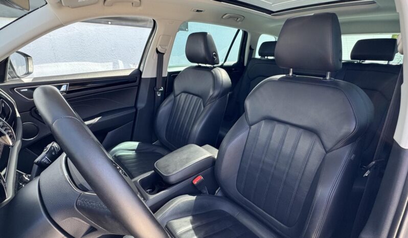 SKODA KODIAQ 2.0 TDI SCR L&K DSG [7 személy] Magyarországi!!! Garanciális!!! 59.000Km!!! Végig vez. sz.könyv!!! full