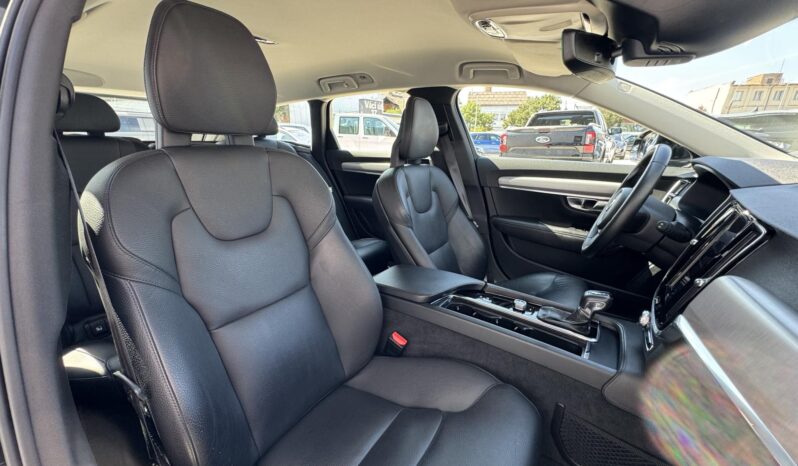 VOLVO V90 2.0 D [D4] Momentum Vezérlés és váltóolaj cserélve!!! Gyönyörű állapot!!! Momentum Pro!!! full
