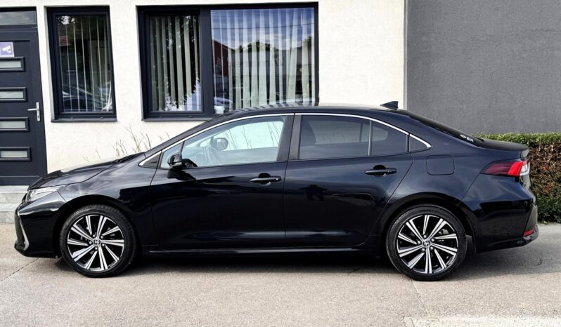 TOYOTA COROLLA 1.8 Hybrid Comfort Style Tech e-CVT Magyarországi – 55.000 km – Újszerű Állapotban!! full
