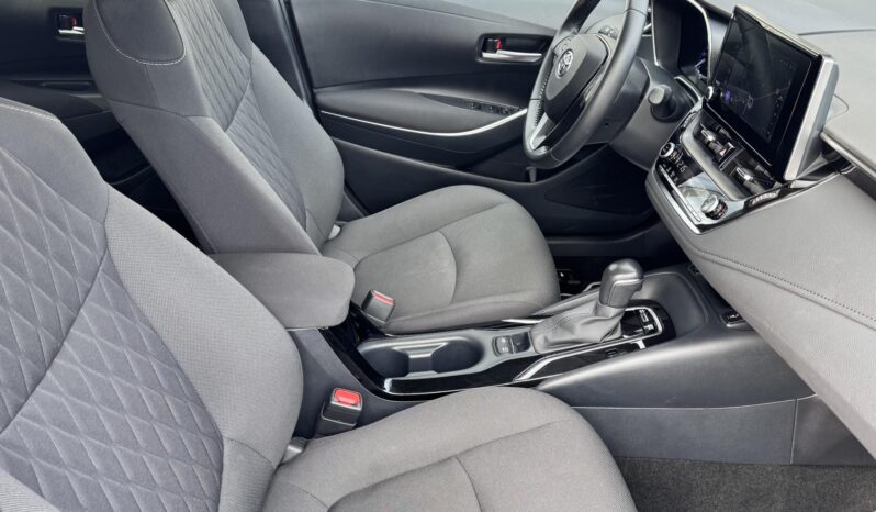 TOYOTA COROLLA 1.8 Hybrid Comfort Style Tech e-CVT Navi – Magyarországi – 55.000 Km – Garanciális – Újszerű!!! full