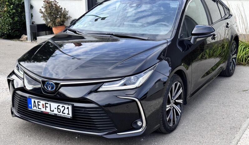 TOYOTA COROLLA 1.8 Hybrid Comfort Style Tech e-CVT Magyarországi – 55.000 km – Újszerű Állapotban!! full