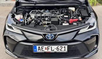 TOYOTA COROLLA 1.8 Hybrid Comfort Style Tech e-CVT Navi – Magyarországi – 55.000 Km – Garanciális – Újszerű!!! full