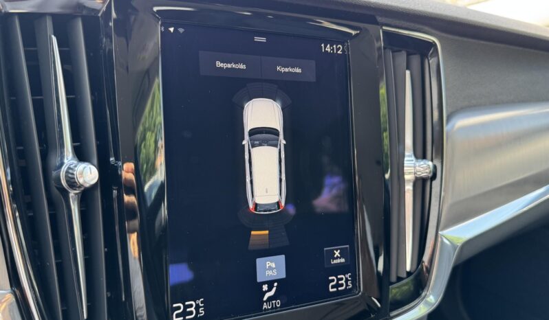 VOLVO V90 2.0 D [D4] Momentum Vezérlés és váltóolaj cserélve!!! Gyönyörű állapot!!! Momentum Pro!!! full