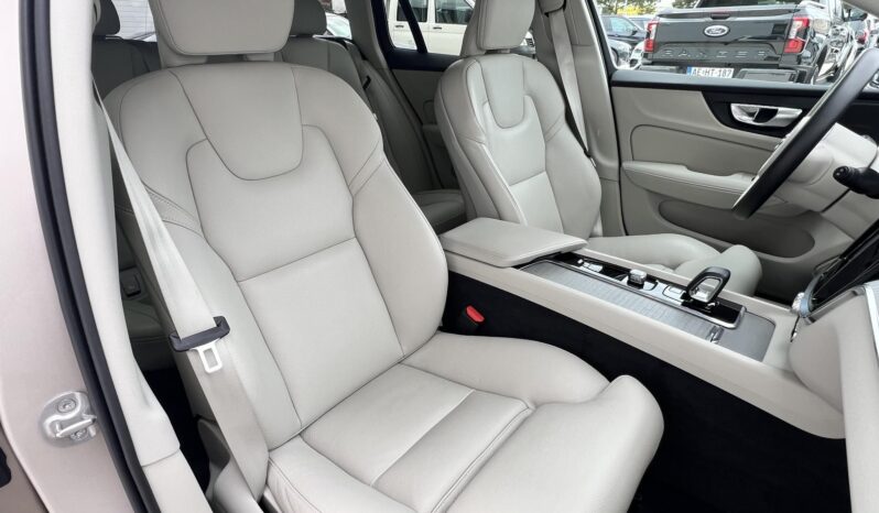 VOLVO V60 2.0 [B4] MHEV Plus Bright DCT Magyarországi!!! Első tulajdonos!!! Garanciális!!! Sérülésmentes!!! full