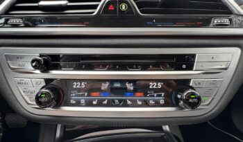 BMW 750i xDrive (Automata) Végig vezetett szervizkönyv!!! Gyönyörű állapot!!! full