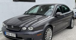 JAGUAR X-TYPE 2.2 D Executive Megkímélt állapot!!! Digitális klíma!!!