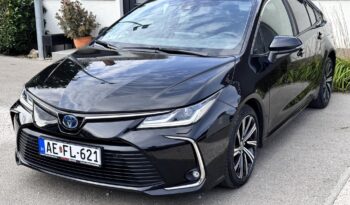 TOYOTA COROLLA 1.8 Hybrid Comfort Style Tech e-CVT Navi – Magyarországi – 55.000 Km – Garanciális – Újszerű!!! full