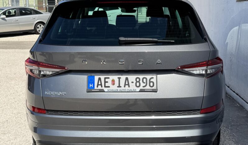 SKODA KODIAQ 2.0 TDI SCR L&K DSG [7 személy] Magyarországi!!! Garanciális!!! 59.000Km!!! Végig vez. sz.könyv!!! full