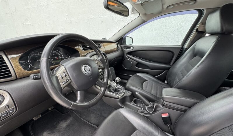 JAGUAR X-TYPE 2.2 D Executive Megkímélt állapot!!! Digitális klíma!!! full