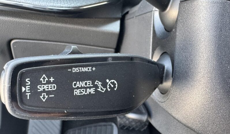 SKODA SUPERB 2.0 TDI SCR Essence DSG Magyarországi!!! Garantált 44 000Km!!! Vezetett szervizkönyv!!! Garanciális!!! full