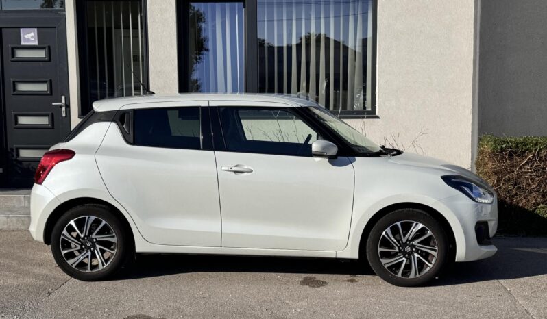SUZUKI SWIFT 1.2 Dualjet Hybrid GLX CVT MAGYAR – 31.000 KM // 3 + 7 ÉV GYÁRI GARANCIÁVAL // full