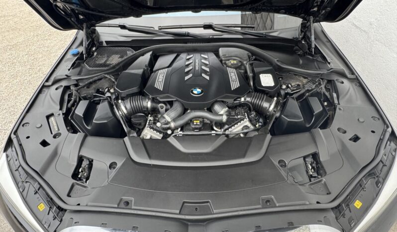 BMW 750i xDrive (Automata) Végig vezetett szervizkönyv!!! Gyönyörű állapot!!! full
