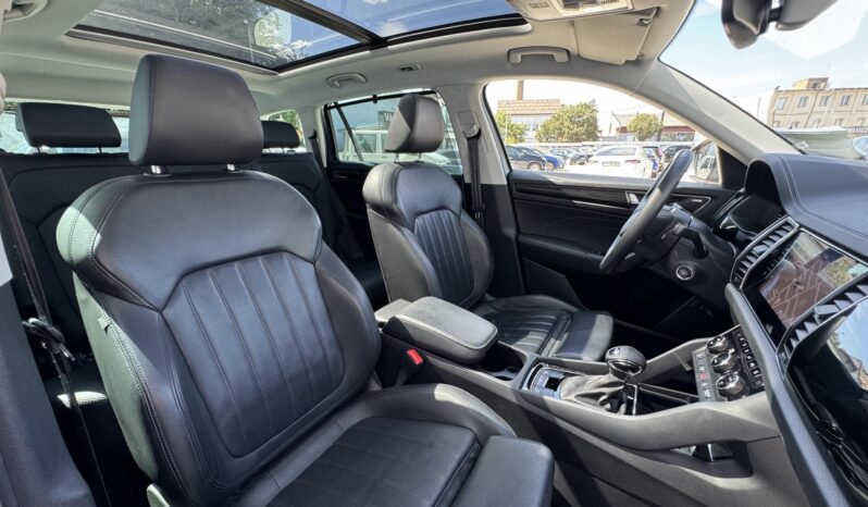 SKODA KODIAQ 2.0 TDI SCR L&K DSG [7 személy] Magyarországi!!! Garanciális!!! 59.000Km!!! Végig vez. sz.könyv!!! full