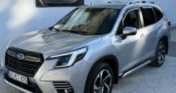 SUBARU FORESTER 2.0 e-Boxer Platinum CVT Magyarországi!!! Egy tulajdonos!! Garanciális!! Sérülésmentes!!! Vezetett szerví