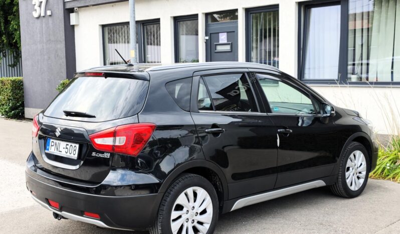 SUZUKI SX4 S-CROSS 1.4T GL+ Magyarországi – Újszerű Állapotban! ( Végig Márkaszervizben karbantartott ) full