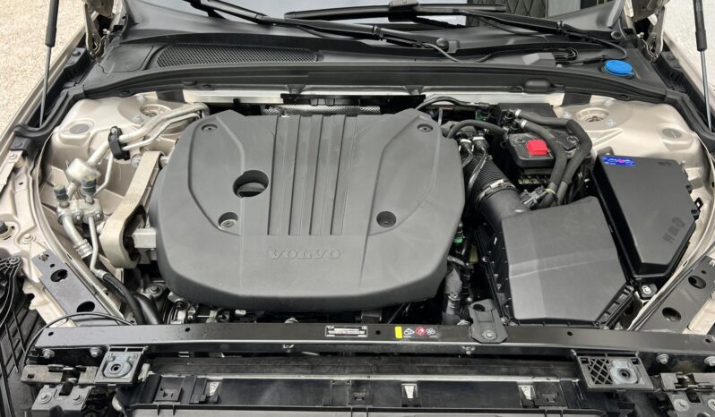 VOLVO V60 2.0 [B4] MHEV Plus Bright DCT Magyarországi!!! Első tulajdonos!!! Garanciális!!! Sérülésmentes!!! full