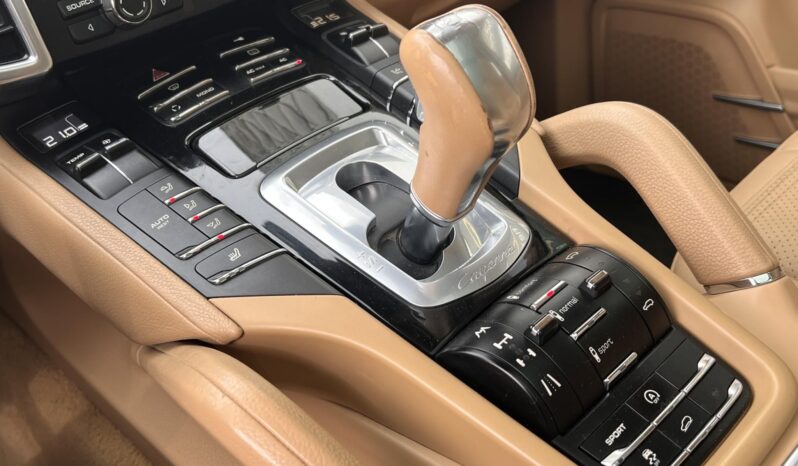 PORSCHE CAYENNE Dízel (Automata) Vezérlés cserélve!!! full