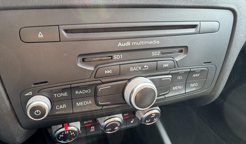 AUDI A1 Sportback 1.6 TDI DPF Attraction Gyönyörű állapot!!! Vezérlés cserélve!!! Jól felszerelt!!! full