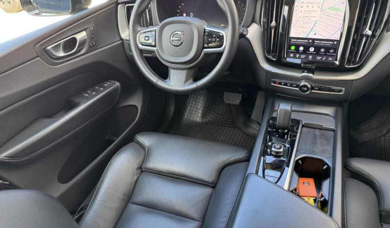 VOLVO XC60 2.0 [B4] MHEV Plus Dark AWD Geartronic Magyarországi!!! Áfá-s!!! Garanciális!!! Végig vezetett szervizkönyv!!! full