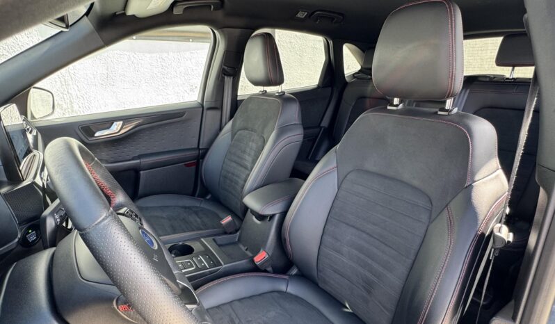 FORD KUGA 2.5 PHEV ST-Line X CVT Magyarországi!!! Gyári fény!!! B&O!!! Végig vezetett szervizkönyv!!! full