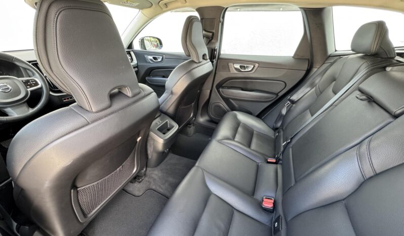 VOLVO XC60 2.0 [B4] MHEV Plus Dark AWD Geartronic Magyarországi!!! Áfá-s!!! Garanciális!!! Végig vezetett szervizkönyv!!! full