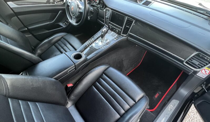 PORSCHE PANAMERA GTS PDK Megkímélt állapot!!! Rendszeresen karbantartott!! full