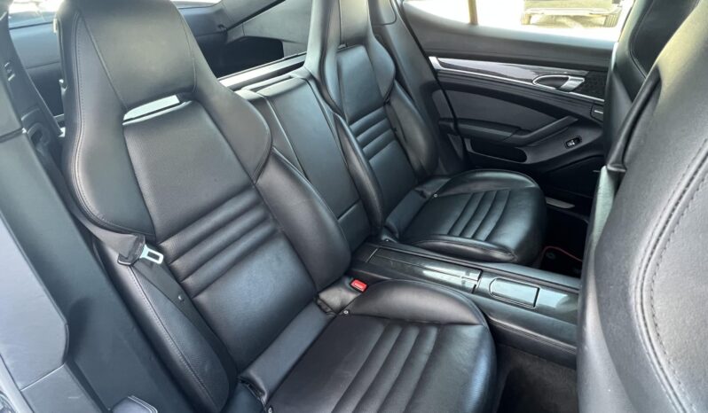 PORSCHE PANAMERA GTS PDK Megkímélt állapot!!! Rendszeresen karbantartott!! full