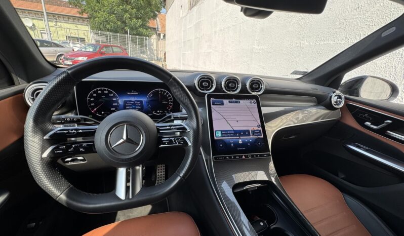 MERCEDES-BENZ GLC 300 e 4Matic 9G-TRONIC Plug-in hybrid Magyarországi!!! Sérülésmentes!!! 36 000Km!!! Garanciális!!! Végig vez.szer.köny full