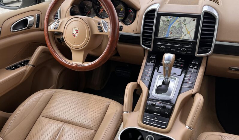 PORSCHE CAYENNE Dízel (Automata) Vezérlés cserélve!!! full