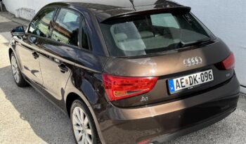 AUDI A1 Sportback 1.6 TDI DPF Attraction Gyönyörű állapot!!! Vezérlés cserélve!!! Jól felszerelt!!! full