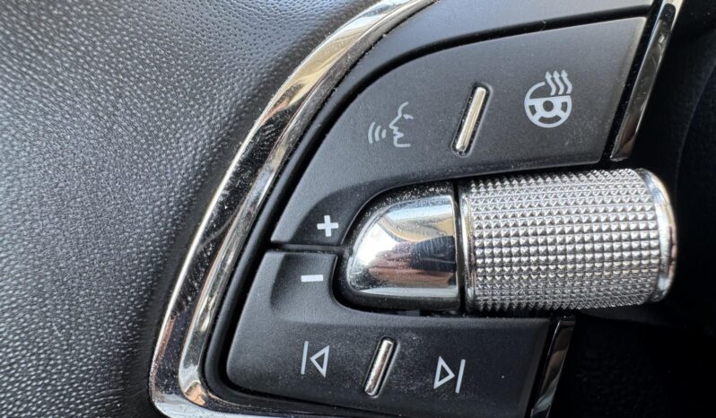 SKODA KODIAQ 2.0 TDI SCR L&K DSG [7 személy] Magyarországi!!! Garanciális!!! 59.000Km!!! Végig vez. sz.könyv!!! full