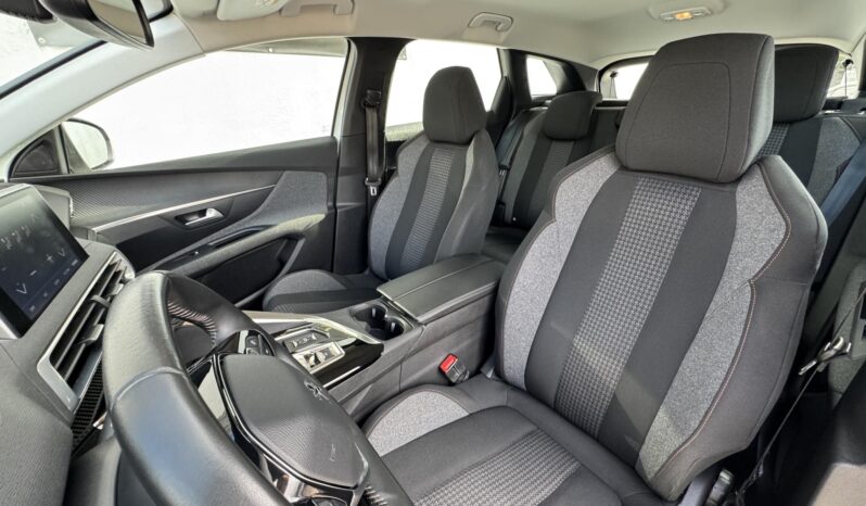 PEUGEOT 3008 1.2 PureTech Active Pack EAT8 Magyarországi!!! Sérülésmentes!!! 41.000Km!!! Eslő tulajdonostól!!! full